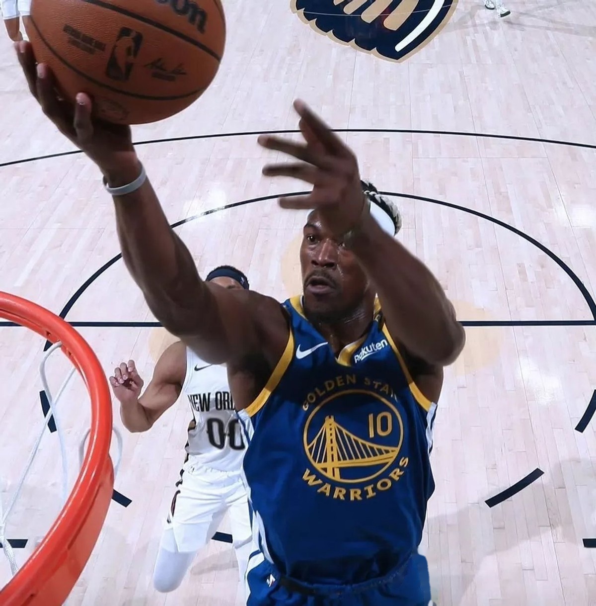 爱游戏体育官网-巴黎圣日耳曼不断突破！，巴特勒连续十场比赛得分超过险胜气势如虹延续-爱游戏体育官网